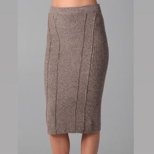 Cashmere skirt